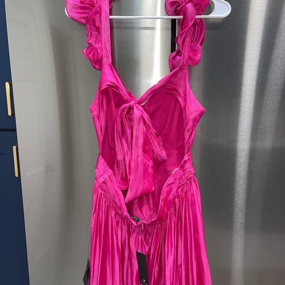 Lulus size large dress. Brand new, never worn. Tags on. - Picture 5 of 5